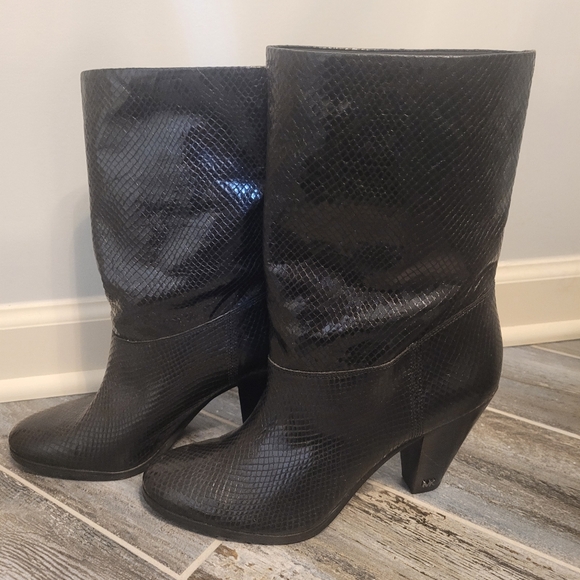 Michael Kors Boots - Picture 3 of 6